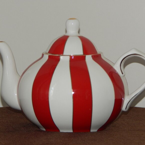 GRACE TEAWARE Fine Porcelain Teapot Holiday Carousel Red White Gold Stripes New - Picture 3 of 9